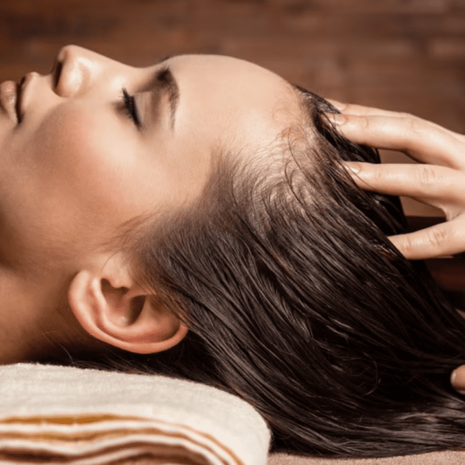 4 Shocking Benefits of Combining Castor Oil & Coconut Oil for Hair Care