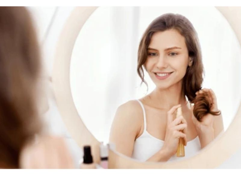 Benefits of Applying Aloe Vera Gel on Hair Overnight