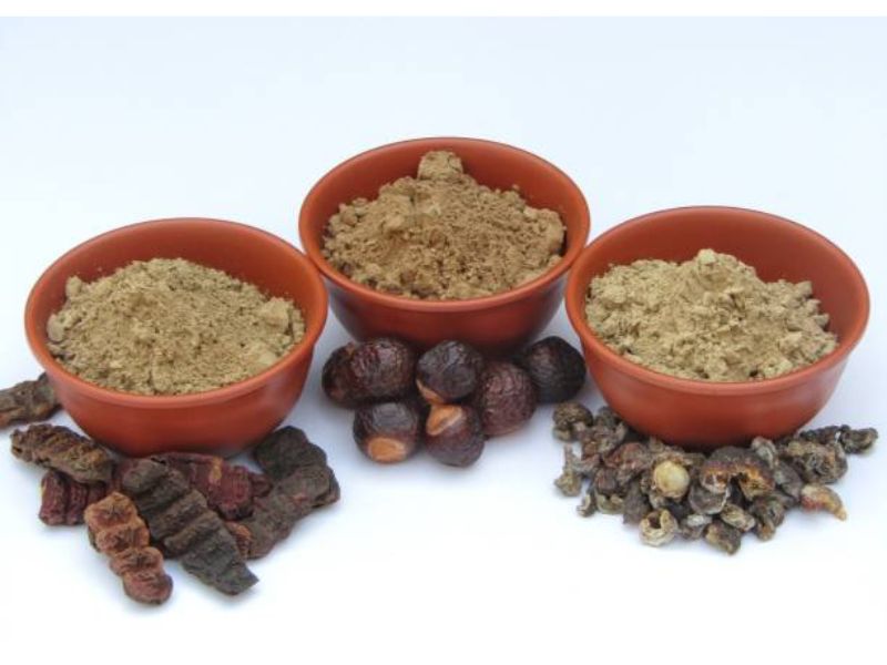 How to Use Amla Reetha Shikakai Powder for Hair Wash