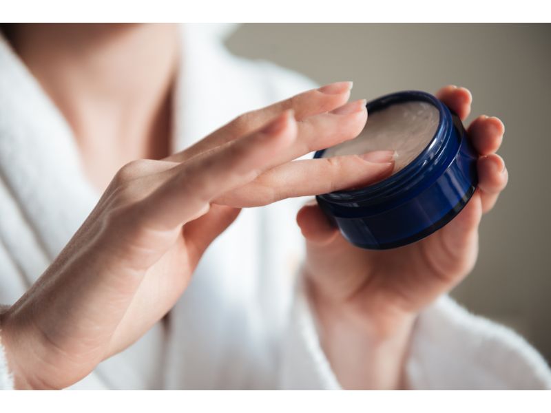 Homemade Night Cream with Aloe Vera Gel