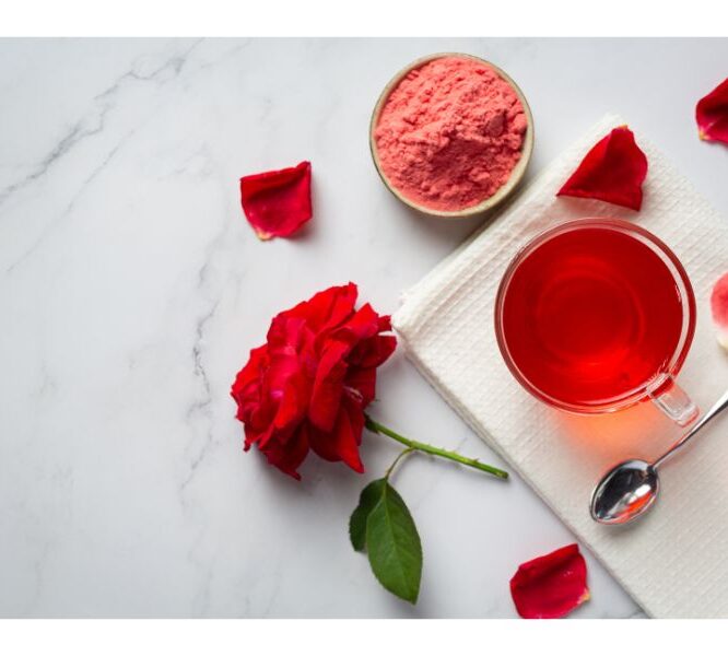 Can We Apply Rose Water on Face Overnight